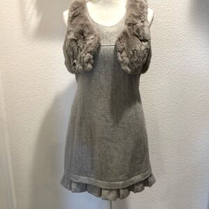 T.a.b exquisite wool lined dress with fur accent. Fit and flare. NWT. Sweet-EUC!